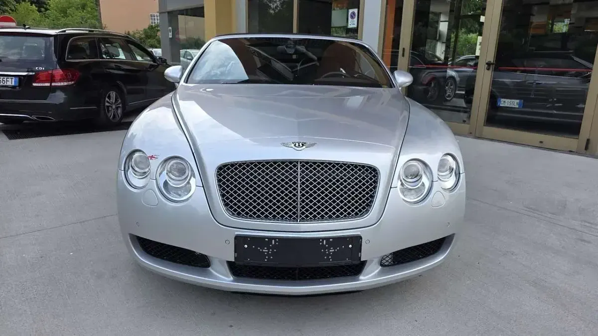 Usata Bentley Continental GT Convertible 559 CV (411 kW) 2007 Nero Cabrio