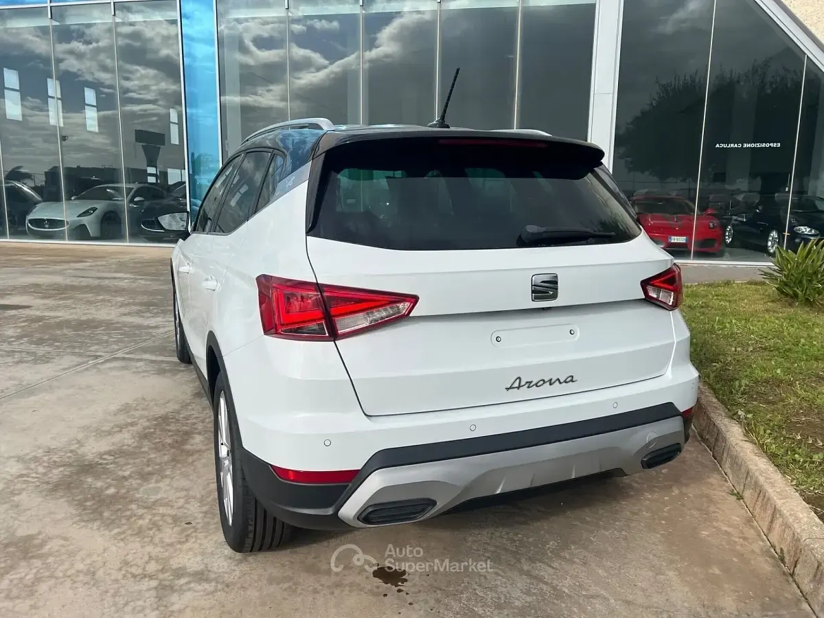 Nuova Seat Arona Xperience 116 CV (85 kW) 2026 Bianco SUV