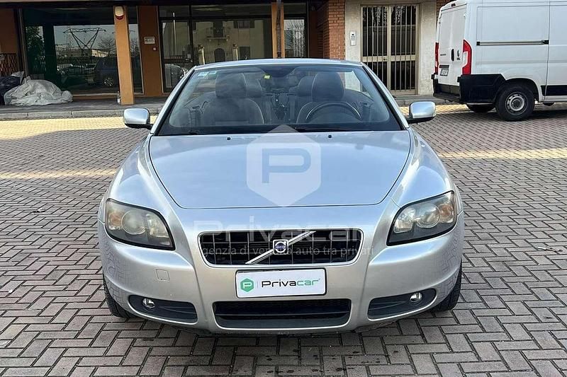 Usata Volvo C70 Momentum 170 CV (125 kW) 2006 Grigio Cabrio