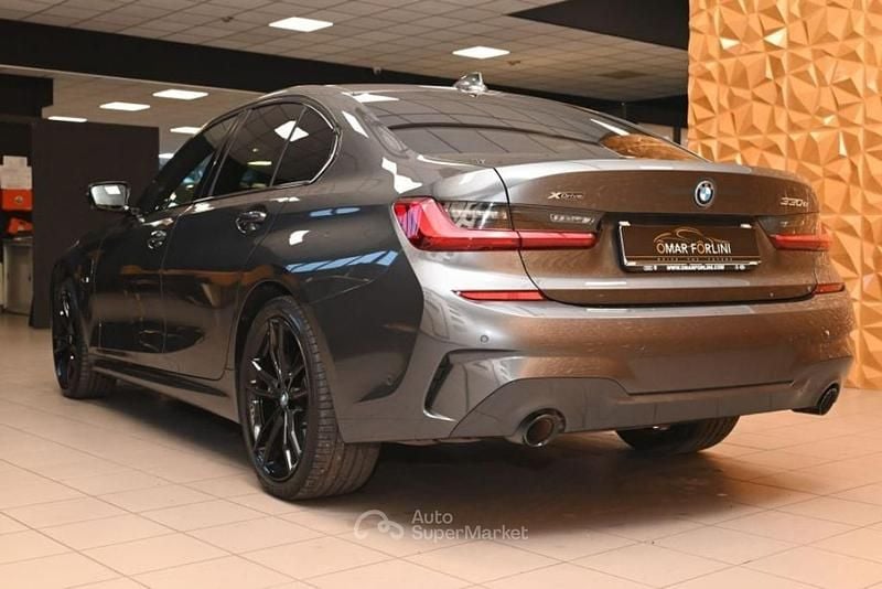 Usata BMW M3 M Sport 292 CV (214 kW) 2022 Gray Berlina
