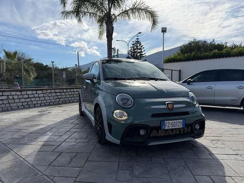 Usata Abarth 695 179 CV (131 kW) 2020 Utilitaria
