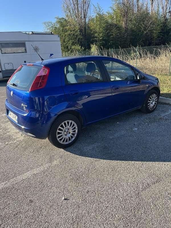 Usata Fiat Grande Punto Active 77 CV (56 kW) 2009 Utilitaria