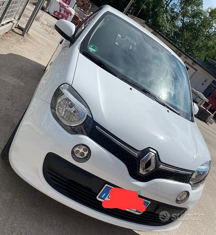 Gebraucht Renault Twingo 69 PS (50 kW) 2016 Weiß Kleinwagen