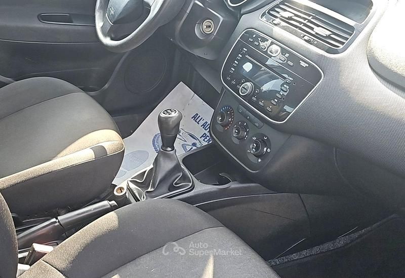 Usata Fiat Punto 95 CV (69 kW) 2017 Utilitaria