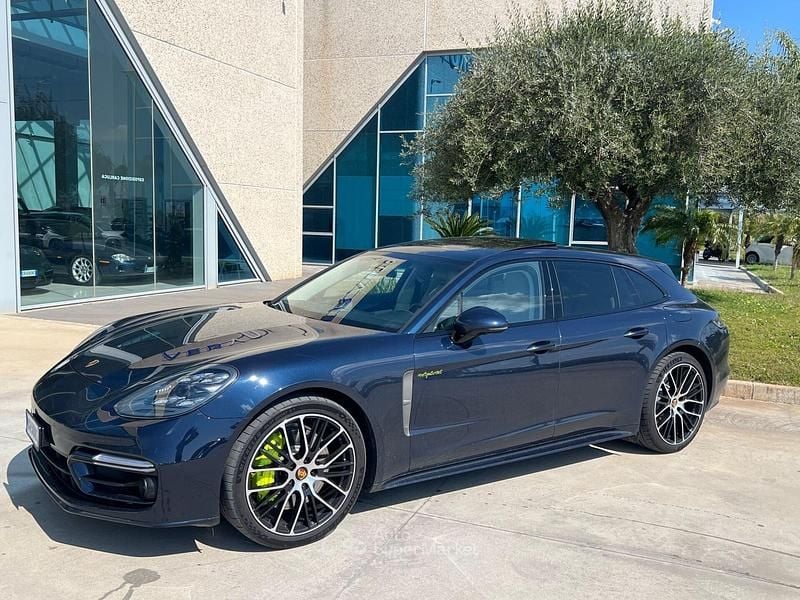 Usata Porsche Panamera Platinum Edition 330 CV (242 kW) 2023 Blu Station wagon
