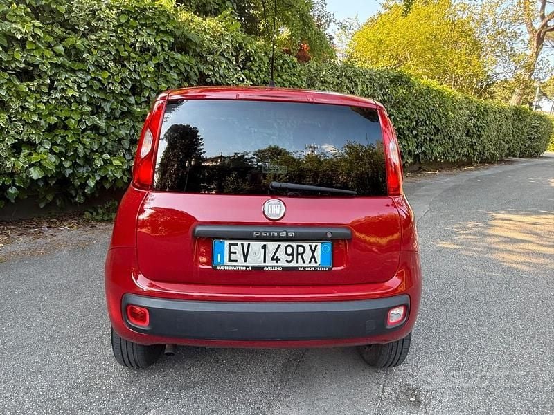 Usata Fiat Panda 85 CV (62 kW) 2014 Rosso Utilitaria