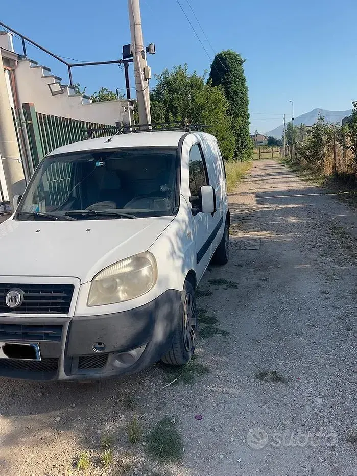 Usata Fiat Doblò 105 CV (77 kW) 2008 Bianco Monovolume