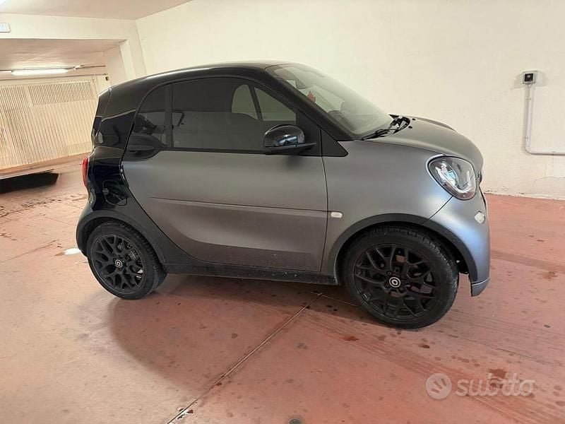 Usata Smart ForTwo Coupé 2017 Grigio Coupé
