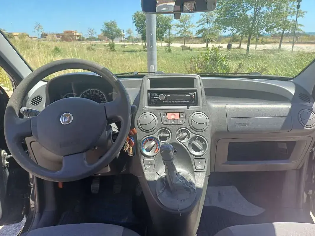 Usata Fiat Panda Classica 69 CV (50 kW) 2012 Nero Utilitaria