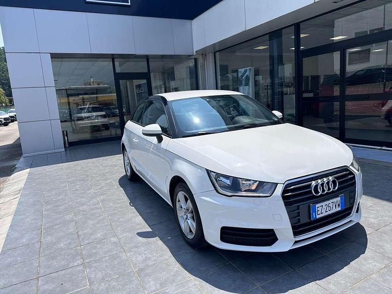 Usata Audi A1 Design 90 CV (66 kW) 2015 Bianco Utilitaria