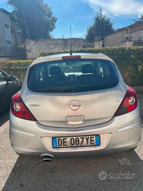 Usata Opel Corsa 2007 Grigio Utilitaria