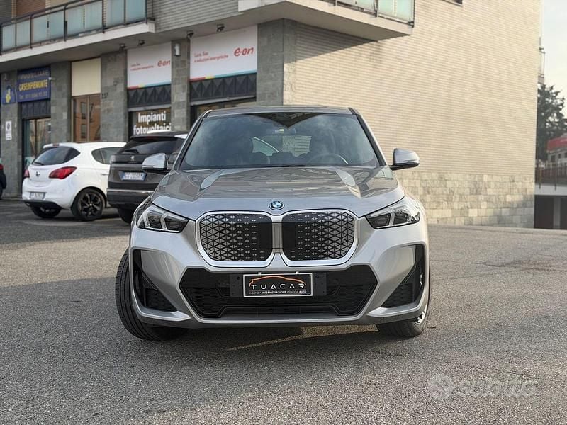 Usata BMW iX1 M Sport 230 kW (313 CV) 2024 Grigio SUV