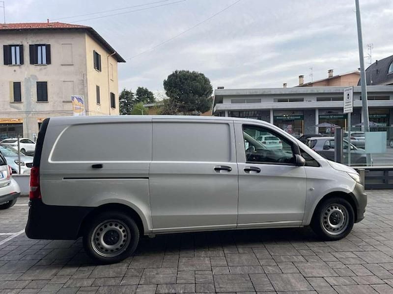 Usata Mercedes Vito 190 CV (139 kW) 2022 Artico Furgone