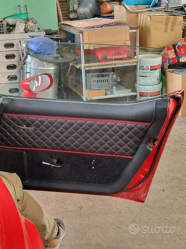 Usata Chevrolet Corvette Stingray 1980 Rosso Coupé