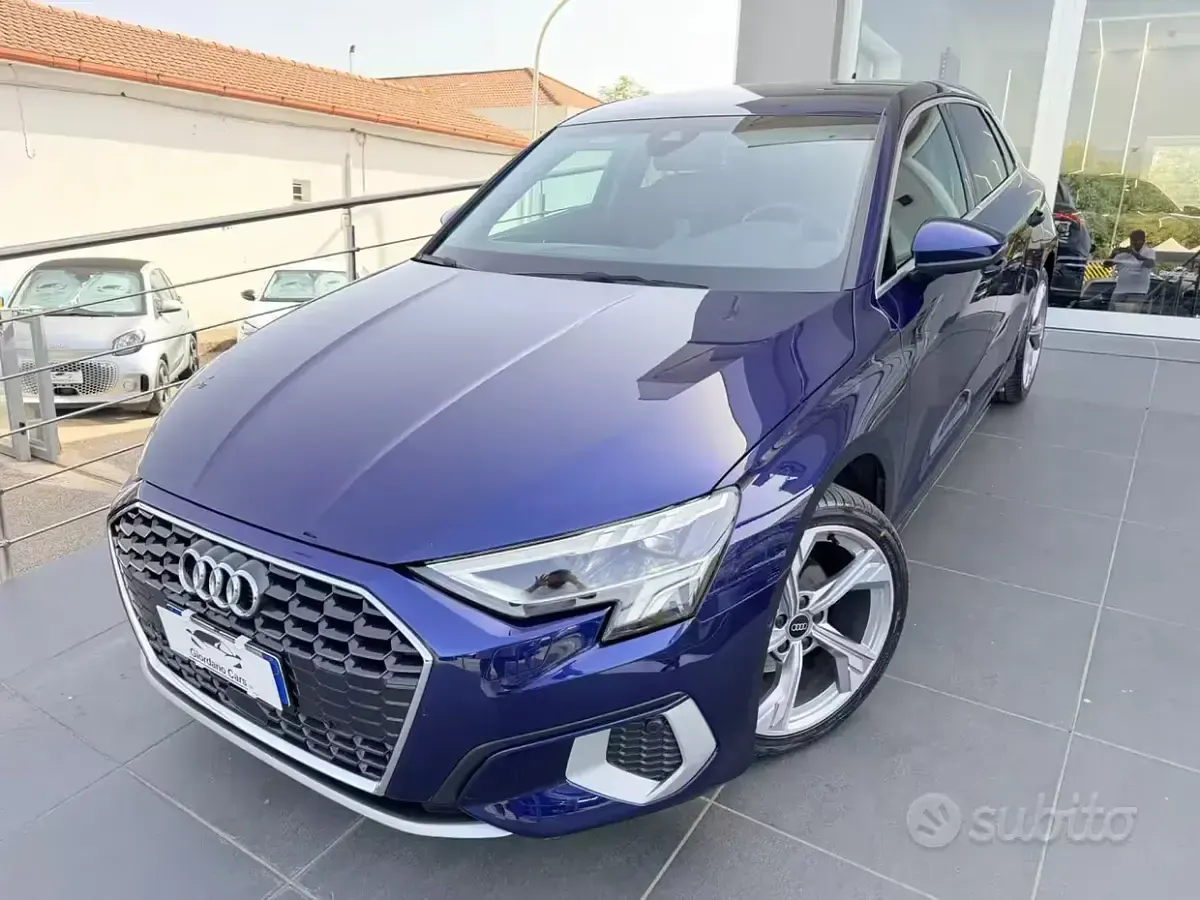 Usata Audi A3 S-Line 116 CV (85 kW) 2022 Bluazzurro Berlina