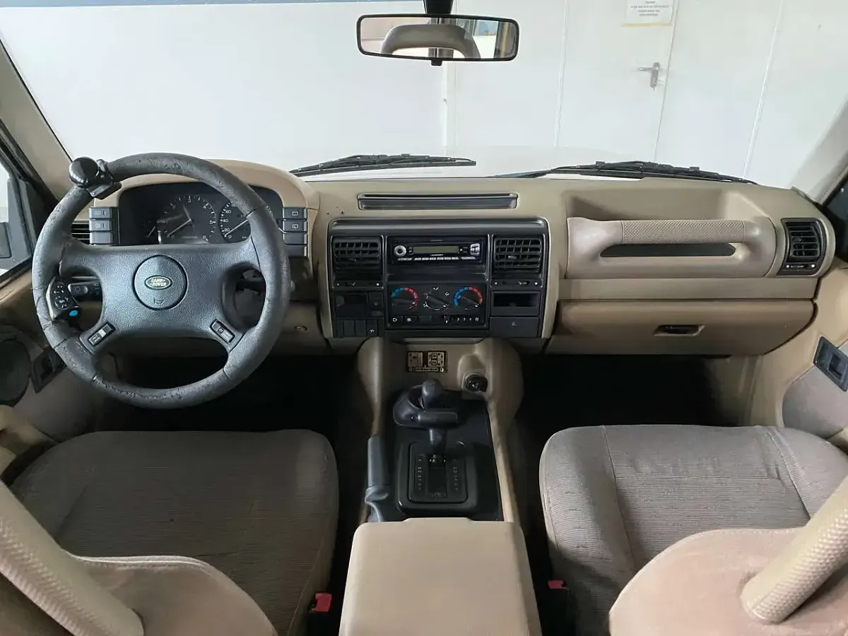 Usata Land Rover Discovery 113 CV (83 kW) 1996 Bianco SUV