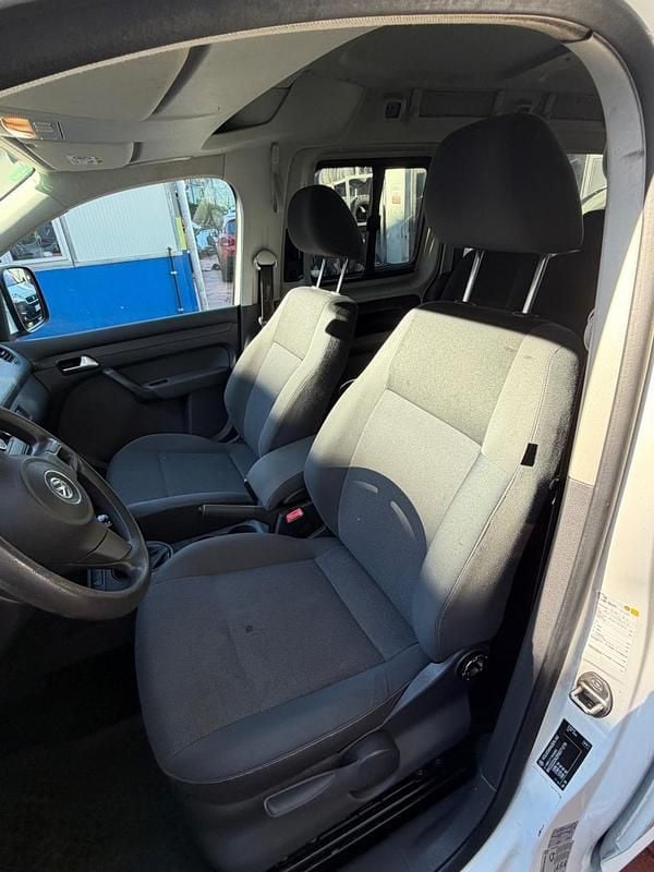 Usata VW Caddy Maxi Highline 110 CV (80 kW) 2014 Bianco Monovolume