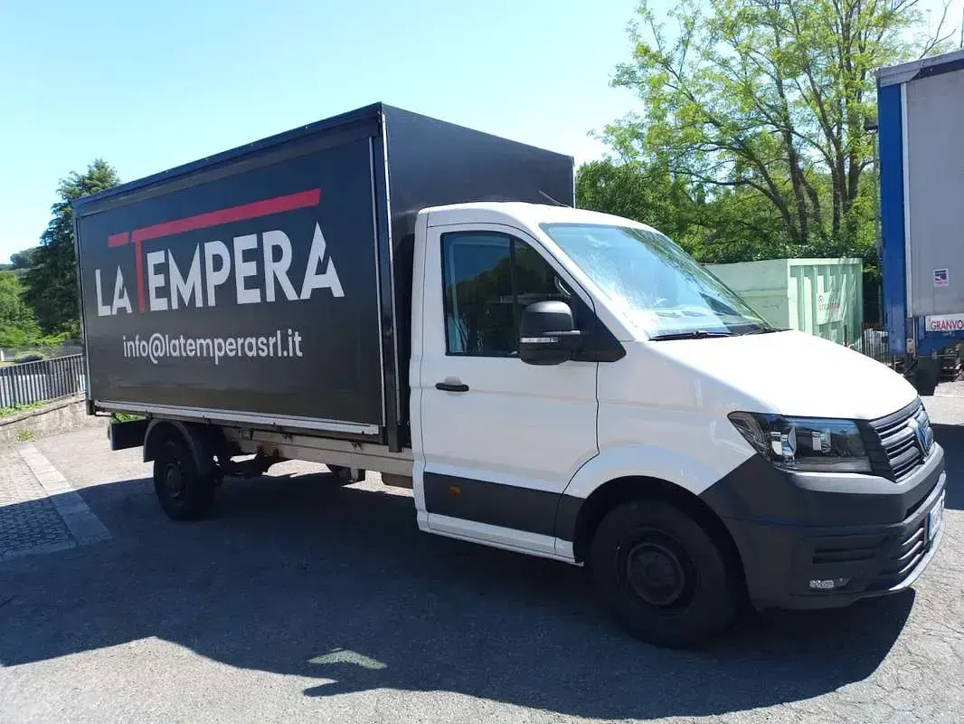 Usata VW Crafter 140 CV (102 kW) 2024 Furgone