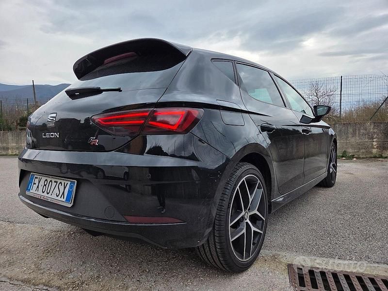 Usata Seat Leon 131 CV (96 kW) 2019 Nero Berlina