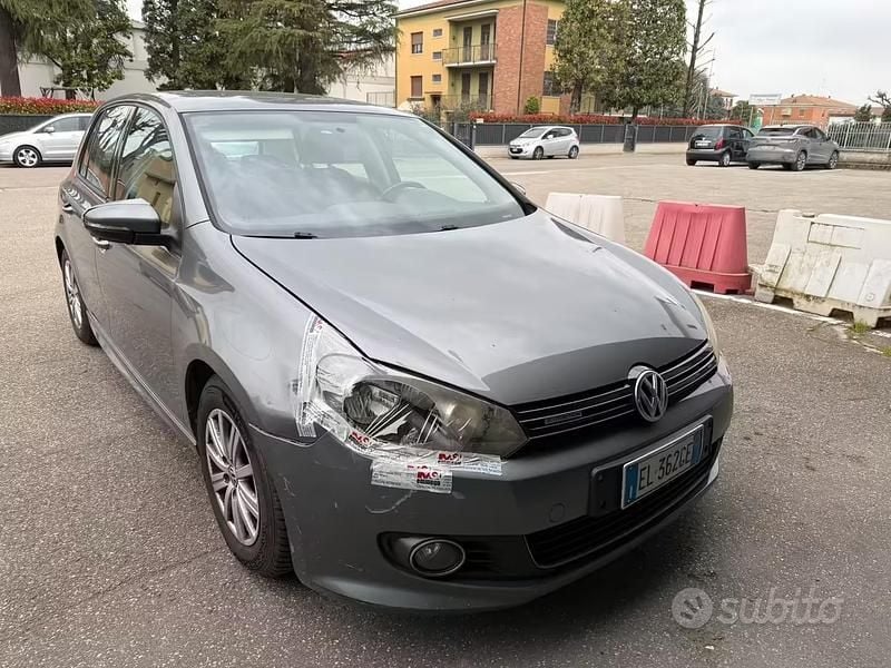 Usata VW Golf VII 105 CV (77 kW) 2012 Grigio Berlina