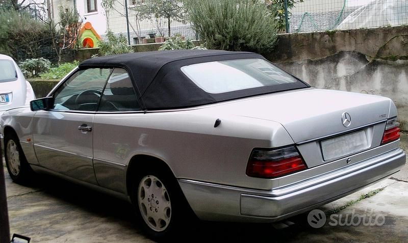Usata Mercedes E300 1994 Cabrio