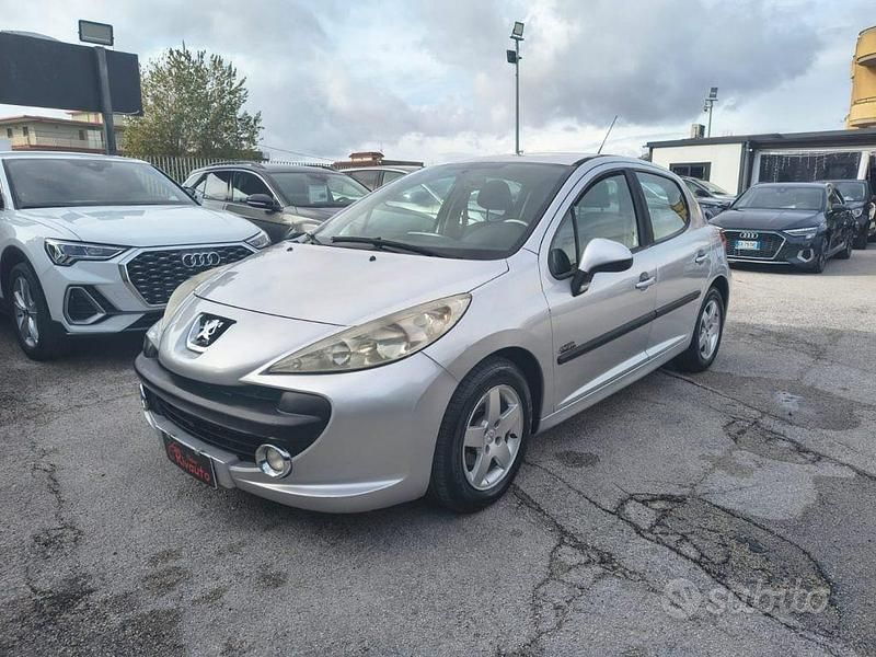 Usata Peugeot 207 Sport 70 CV (51 kW) 2009 Grigio Berlina