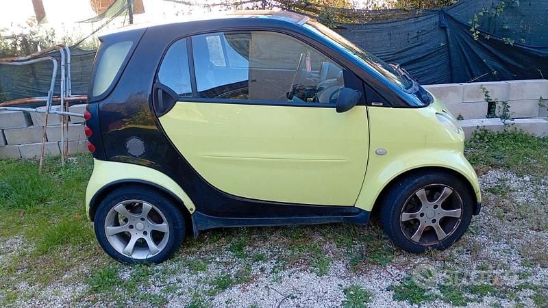 Usata Smart #1 2004 Giallo SUV