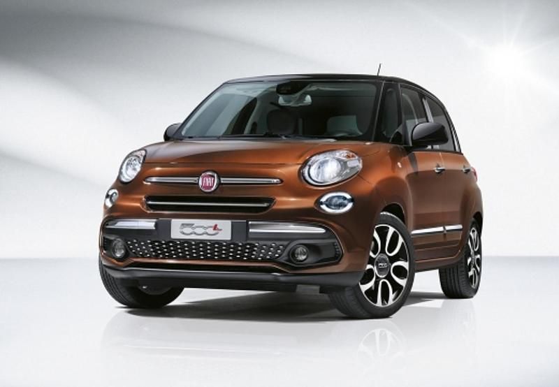 Blu Usata 2018 Fiat 500L Lounge Monovolume | 13.500 € (Cara) - Immagine 1/4