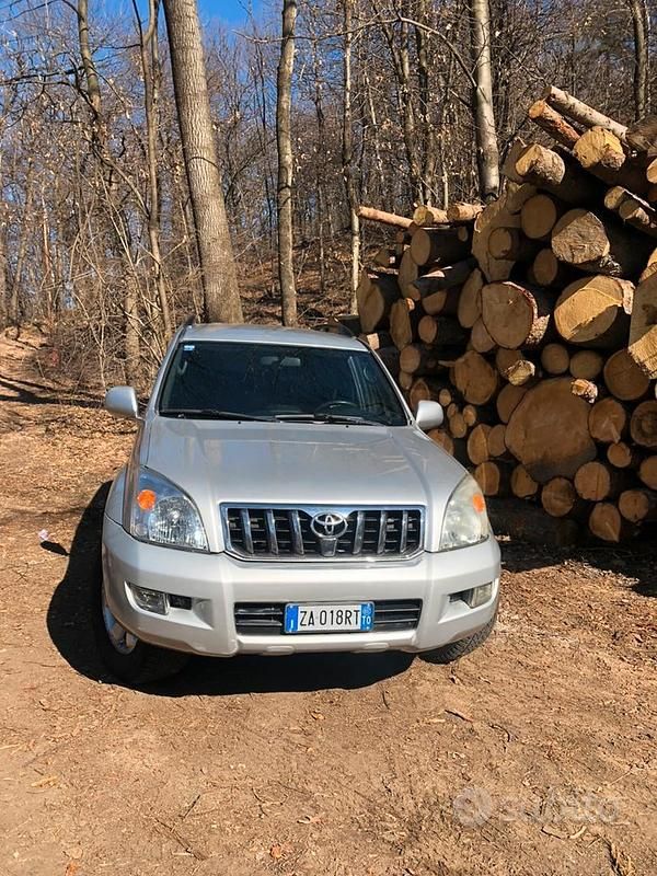 Usata Toyota Land Cruiser 163 CV (119 kW) 2003 Grigio SUV