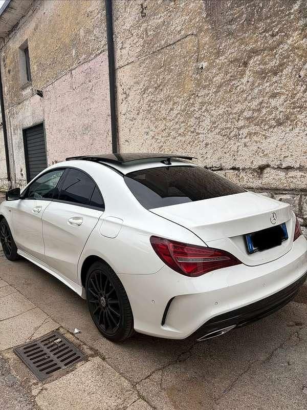 Usata Mercedes CLA200 Premium 136 CV (100 kW) 2019 Berlina