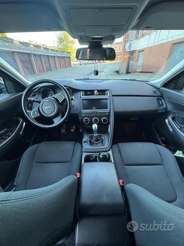 Begagnad Jaguar E-Pace 150 HK (110 kW) 2019 SUV