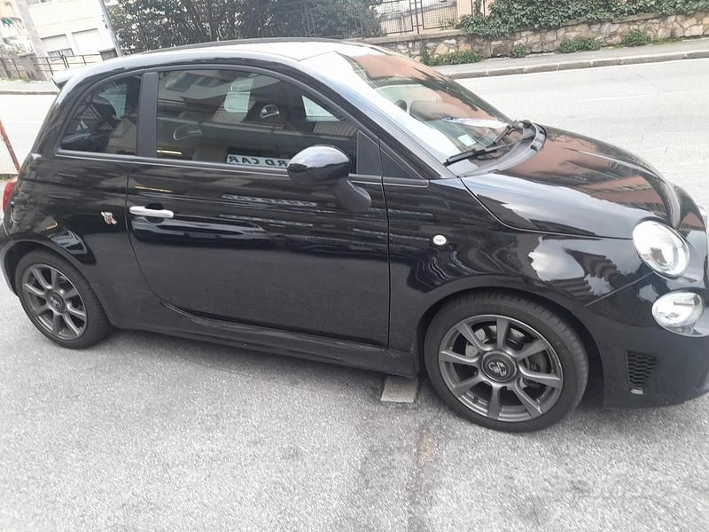 Usata Abarth 595 165 CV (121 kW) 2022 Nero Berlina