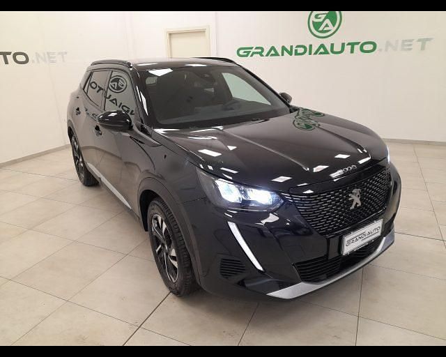 Usata Peugeot 2008 Allure 131 CV (96 kW) 2023 Nero SUV