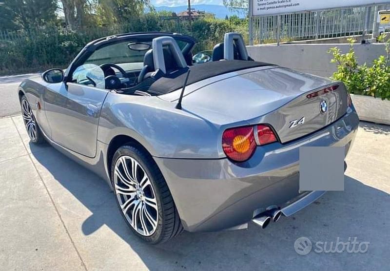 Usata BMW Z4 192 CV (141 kW) 2003 Grigio Cabrio