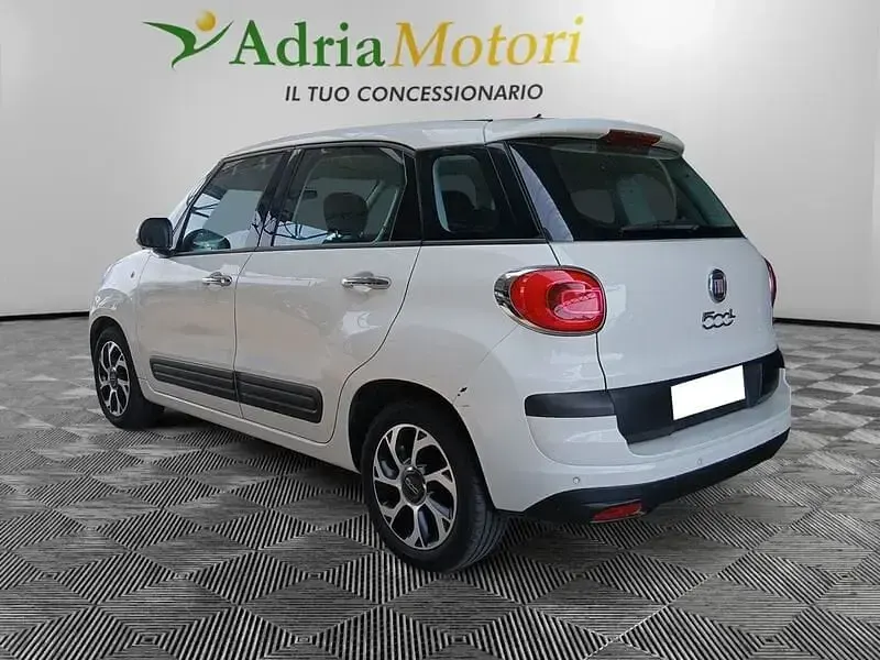 Usata Fiat 500L Business 95 CV (69 kW) 2020 Bianco Monovolume