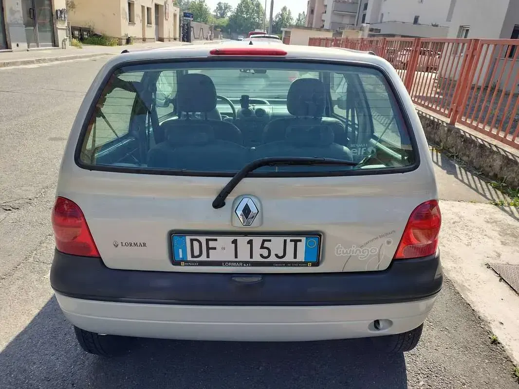 Usata Renault Twingo 58 CV (42 kW) 2007 Utilitaria