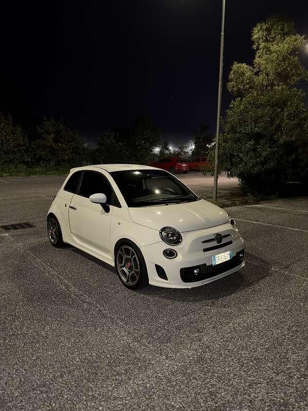 Usata Abarth 500 135 CV (99 kW) 2008 Utilitaria