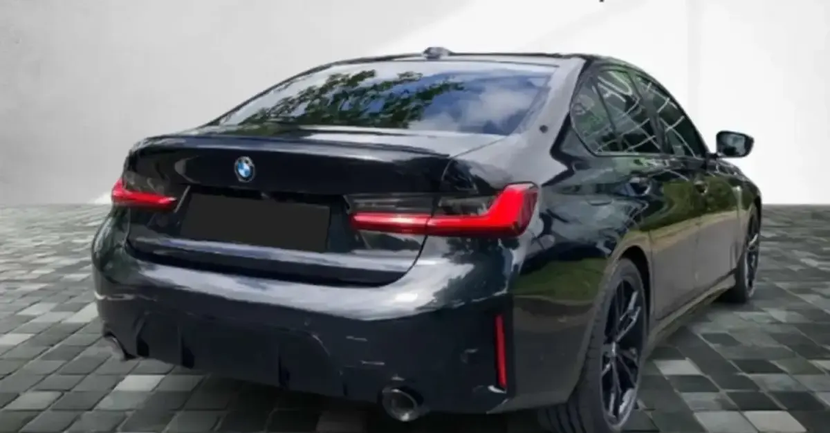 Usata BMW 330 M Sport 245 CV (180 kW) 2024 Nero Berlina