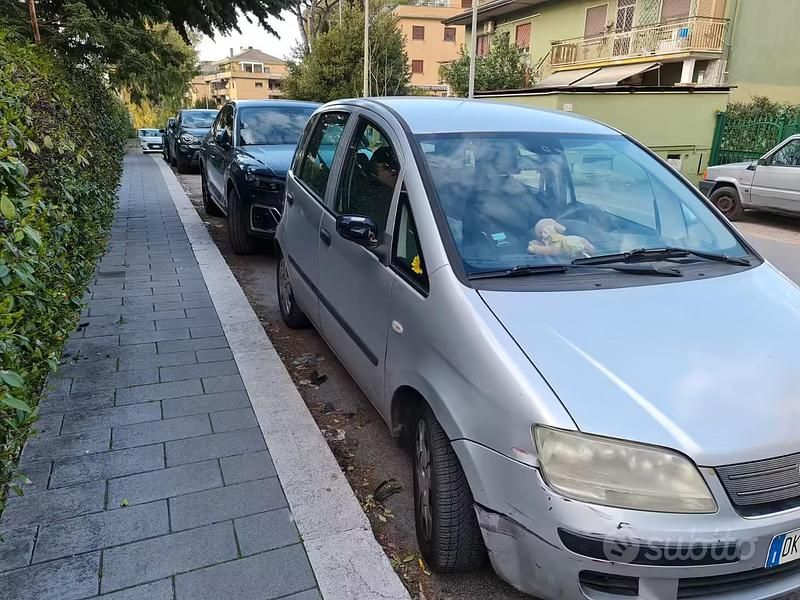 Usata Fiat Idea 2007 Grigio Monovolume