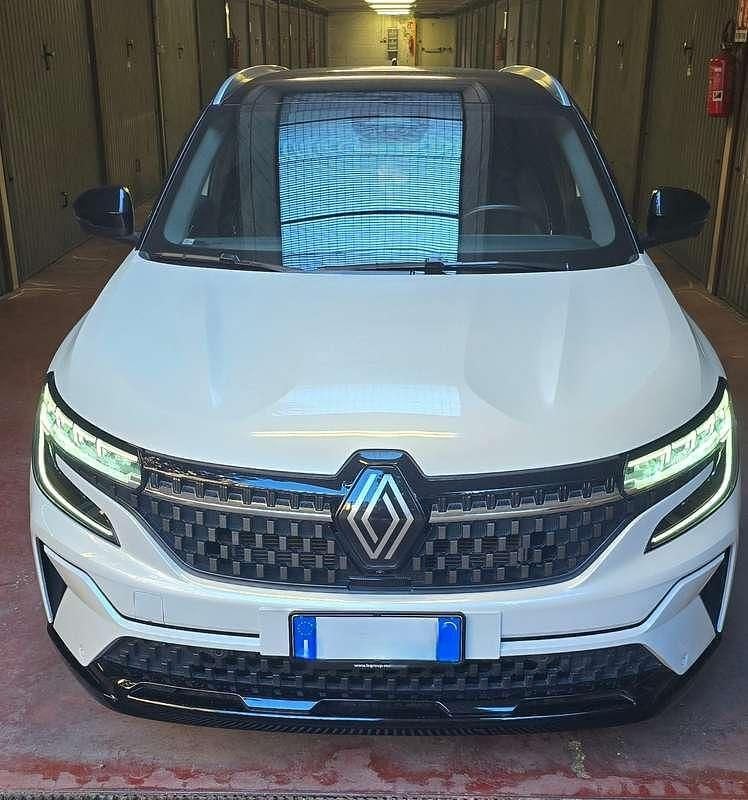 Usata Renault Austral Iconic 131 CV (96 kW) 2023 Bianco SUV