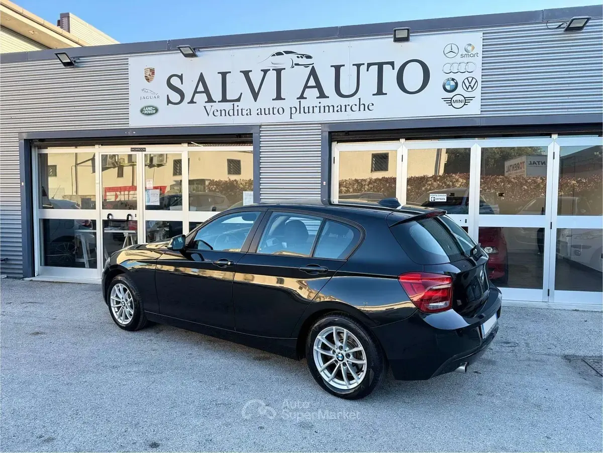 Usata BMW 116 Sport Line 116 CV (85 kW) 2013 Nero Utilitaria
