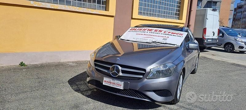 Usata Mercedes A160 Executive 90 CV (66 kW) 2014 Grigio Berlina