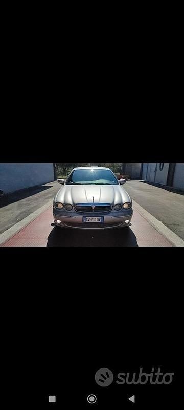 Usata Jaguar X-type Executive 131 CV (96 kW) 2005 Grigio Berlina