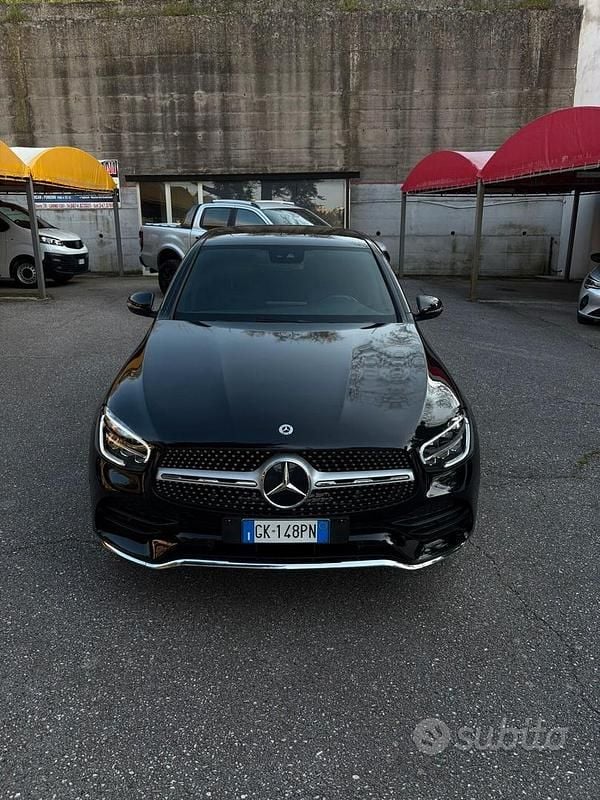 Usata Mercedes GLC300 Premium 245 CV (180 kW) 2022 Nero Coupé