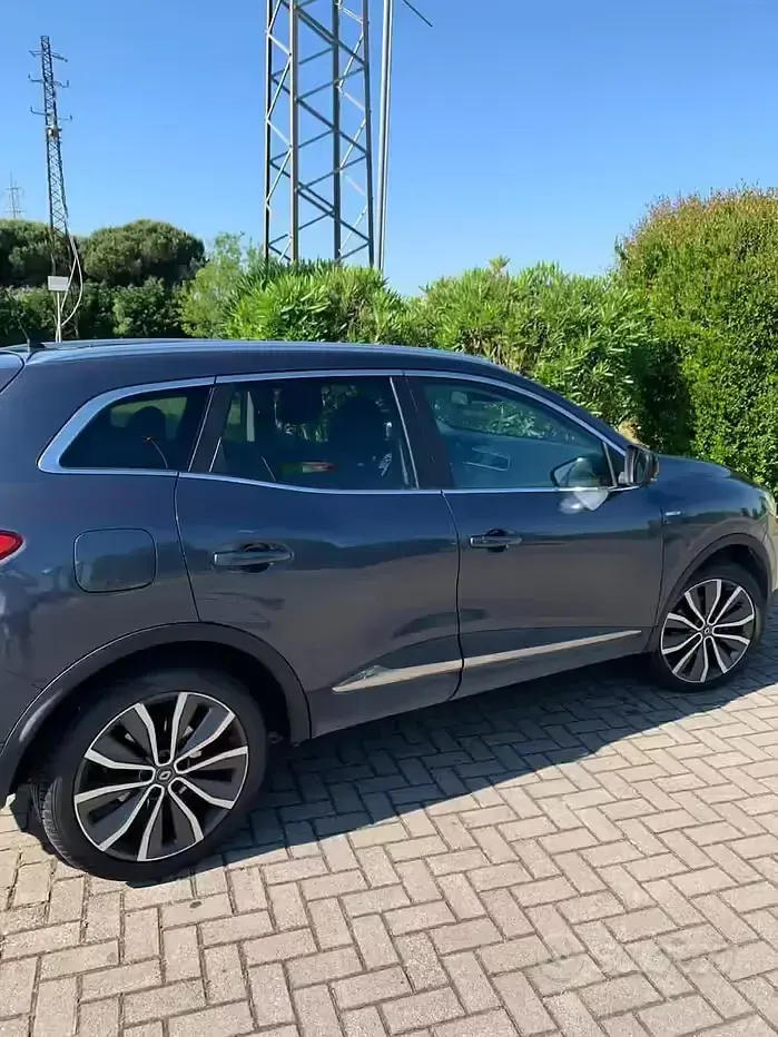 Usata Renault Kadjar 131 CV (96 kW) 2015 Blu SUV