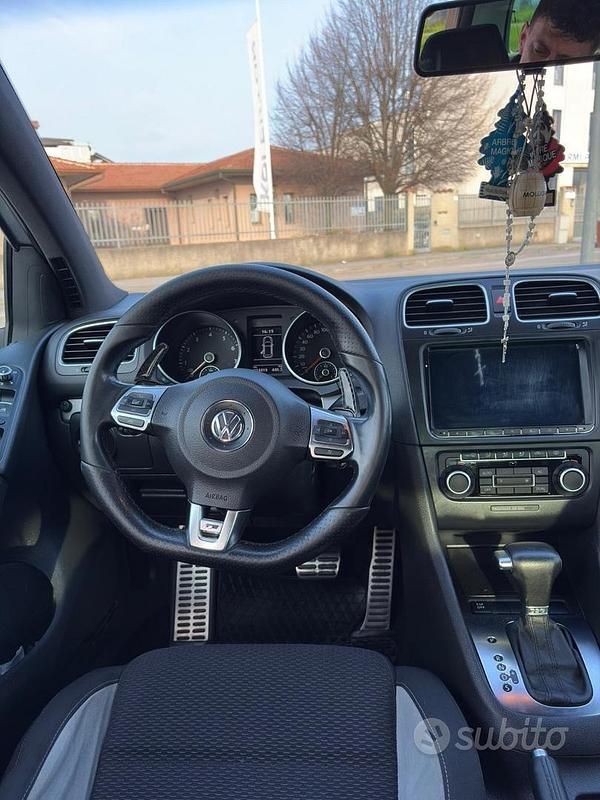 Usata VW Golf VI Highline 160 CV (117 kW) 2010 Grigio Utilitaria