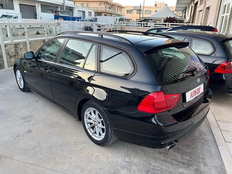 Usata BMW 320 177 CV (130 kW) 2010 Nero Station wagon