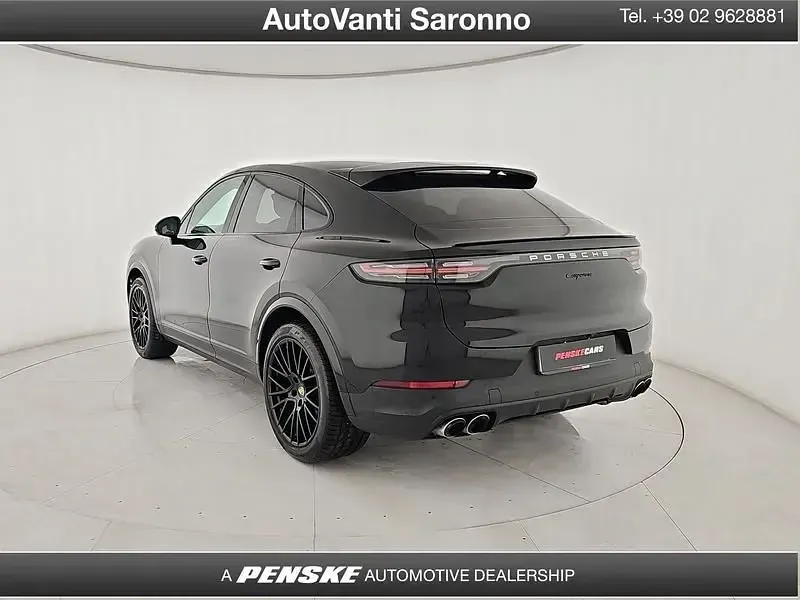 Usata Porsche Cayenne 340 CV (250 kW) 2020 Nero SUV