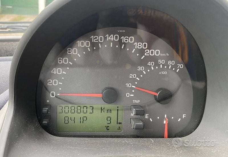 Usata Fiat Multipla 116 CV (85 kW) 2003 Monovolume