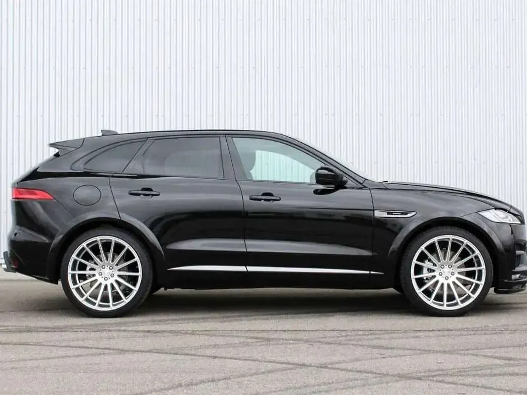Usata Jaguar F-Pace Prestige 179 CV (131 kW) 2017 Nero SUV